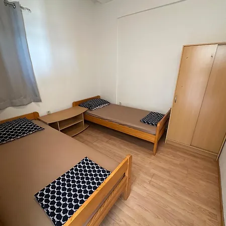 アパート M Ground Floor For 4 Persons *